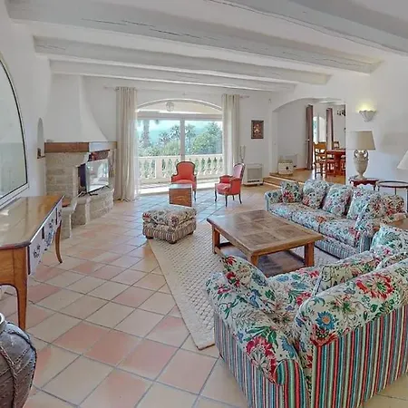 Διαμέρισμα 7br House - What'app - 0034-656-619-782 - For Reservations!
