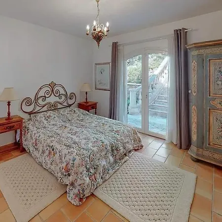 Διαμέρισμα 7br House - What'app - 0034-656-619-782 - For Reservations! *
